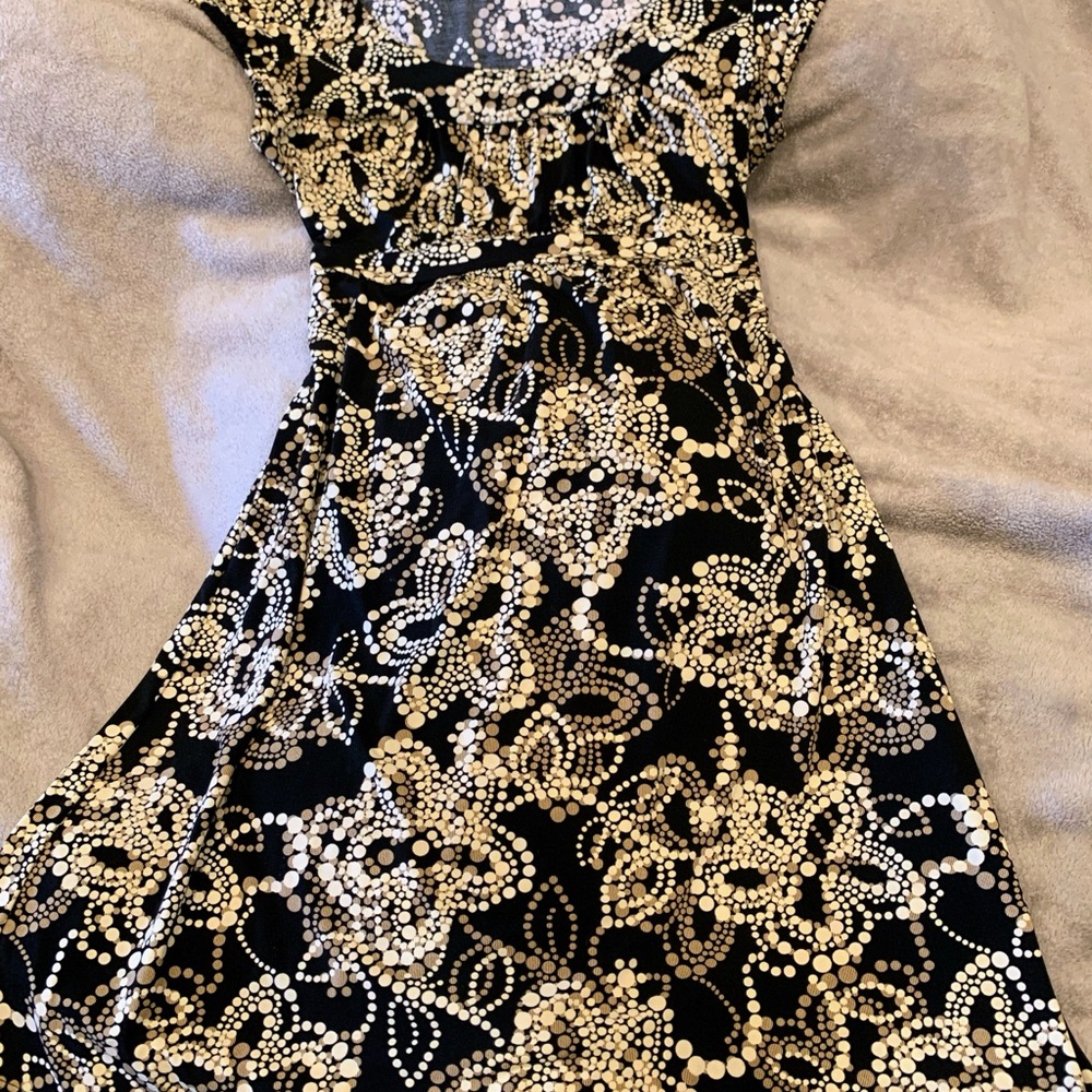 Elegant Black and Cream Women's Dress